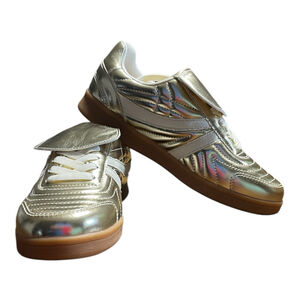 STEVE MADDEN MADRID Sneakers Gold Size 7.5 New